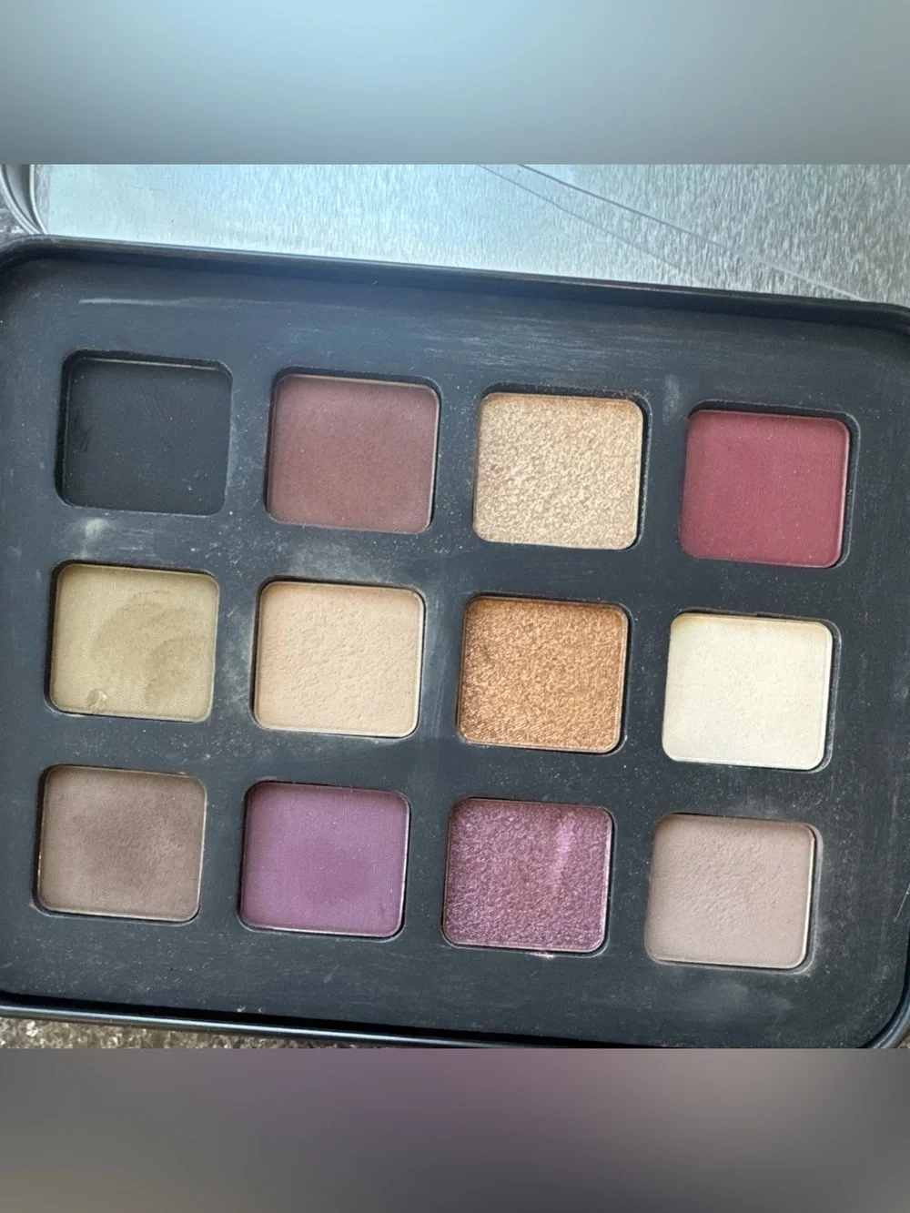 Makeup Forever Lustrous Shadow Palette